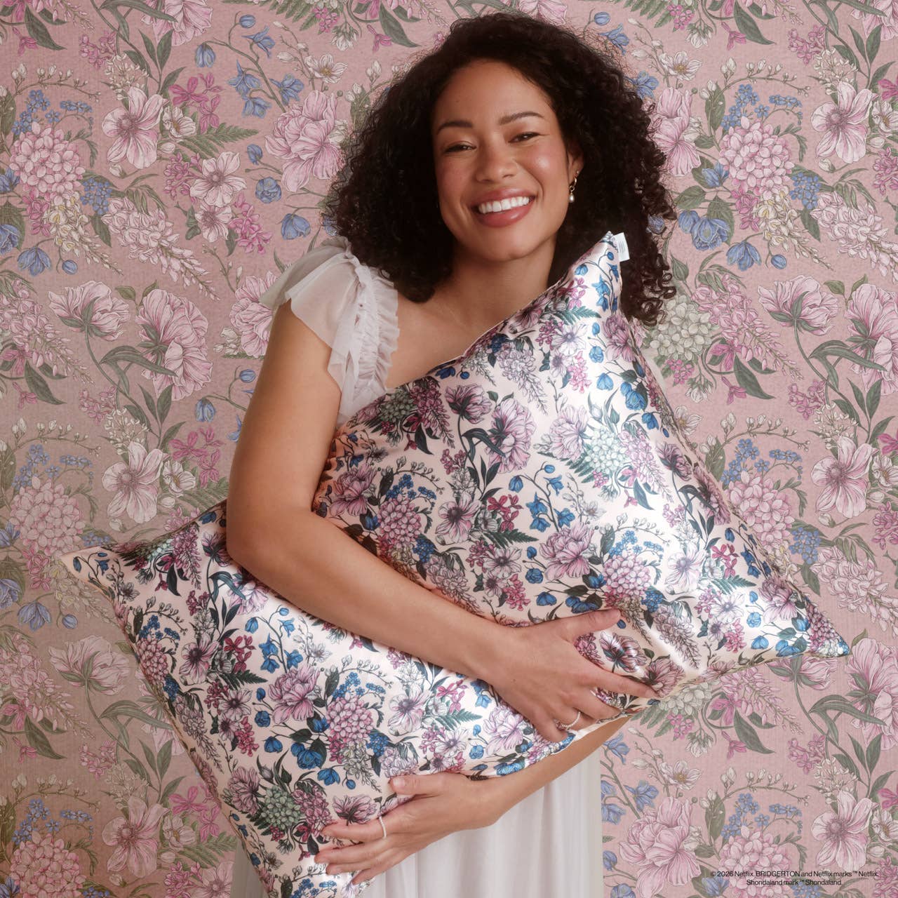 KITSCH - Bridgerton x Kitsch Satin Pillowcase in Wisteria