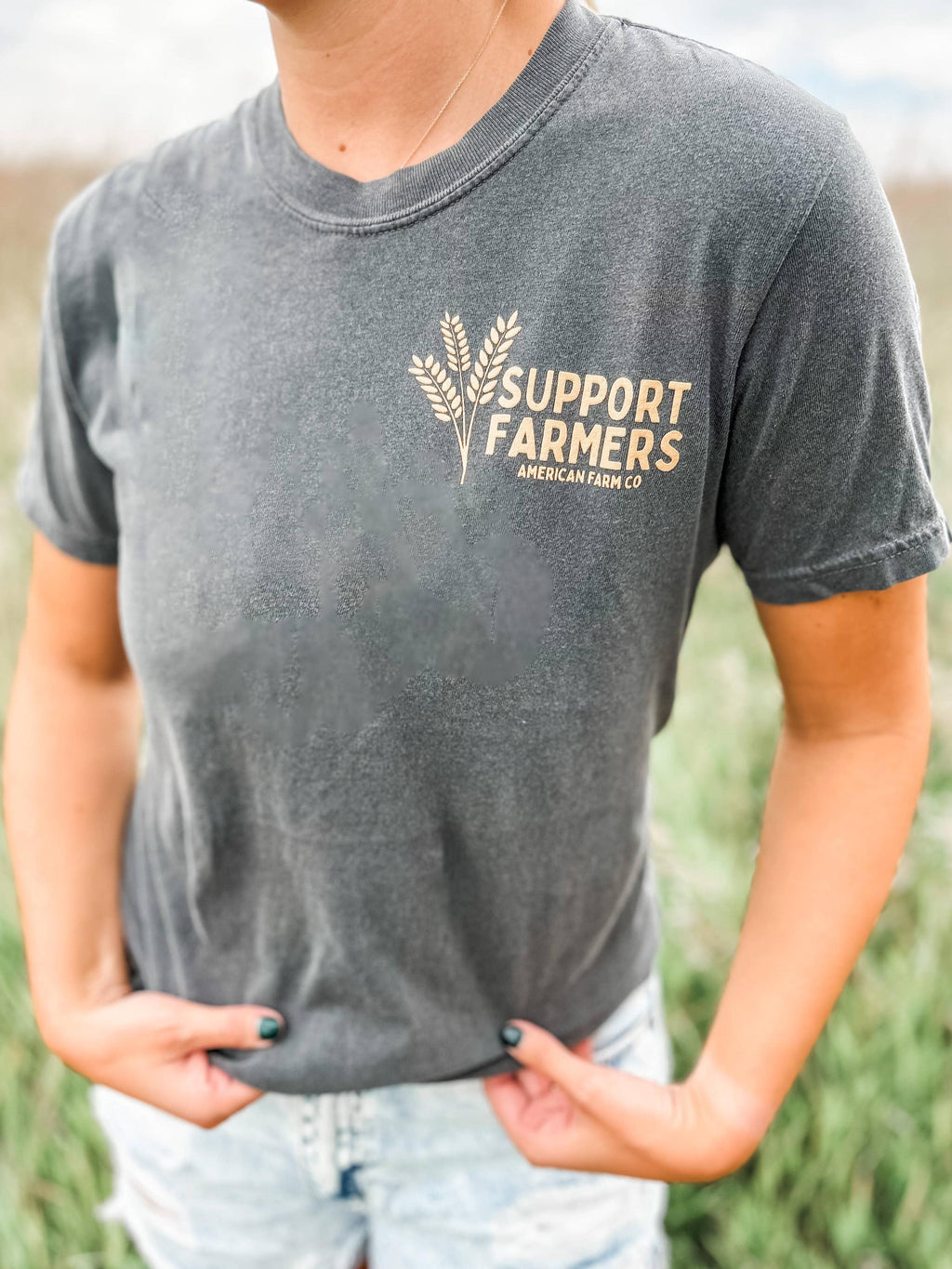 American Farm Company - Western ‘Support Farmers’ Wheat Unisex Graphic Tee